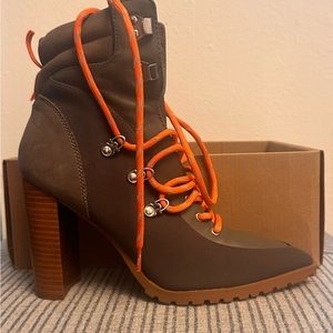 Steve Madden Karey lace up Ankle boot